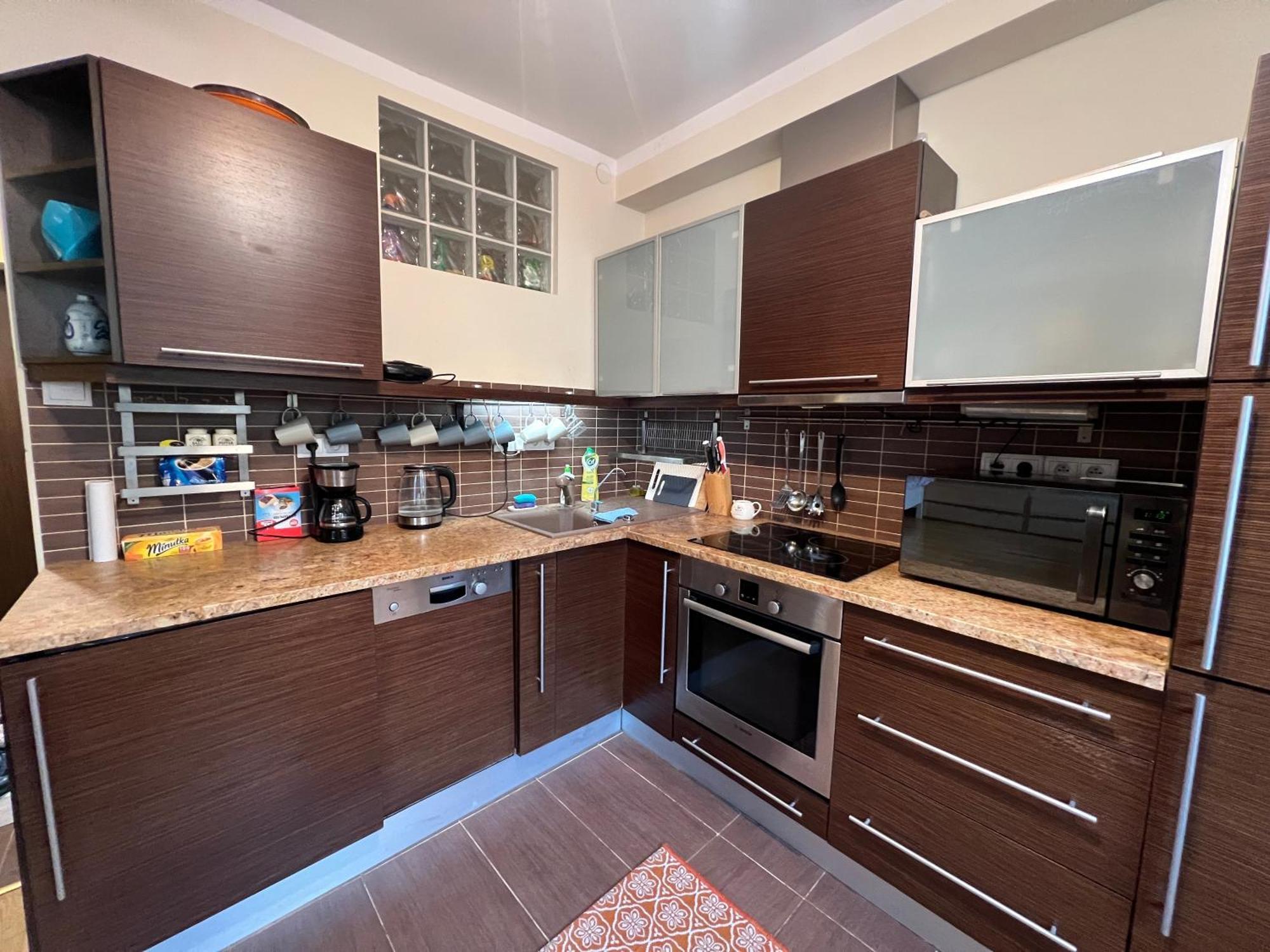 Апартаменты Entire Studio Flat Варшава Экстерьер фото